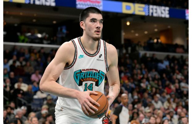 Edey Back in Indy as Pacers host Memphis on Purdue Hat Night.